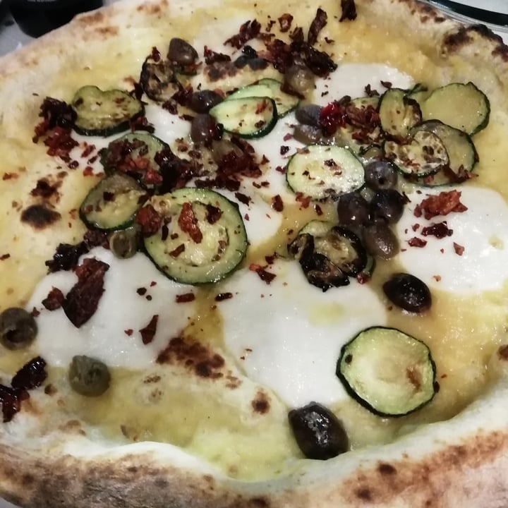 review photo of Vurrìa Pizzeria Pizza Vegana shared by @marmellina10 on 19 Oct 2022 - review