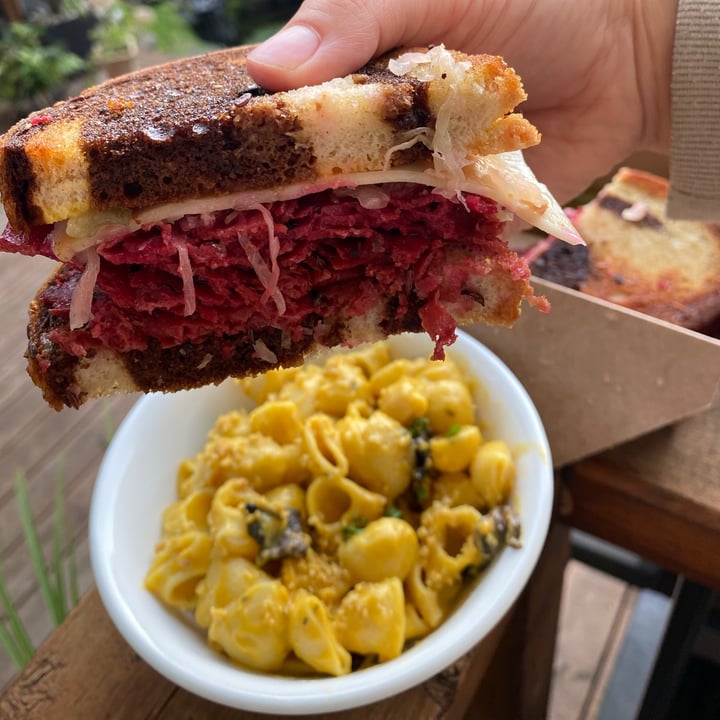 review photo of nooch. a vegan eatery Reuben Sandwich shared by @maranda on 29 Oct 2020 - review