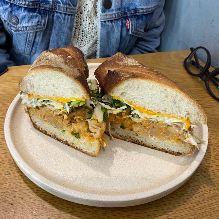 photo of Shift Eatery Buffalo Sub shared by @egglings on  29 Oct 2020 - review
