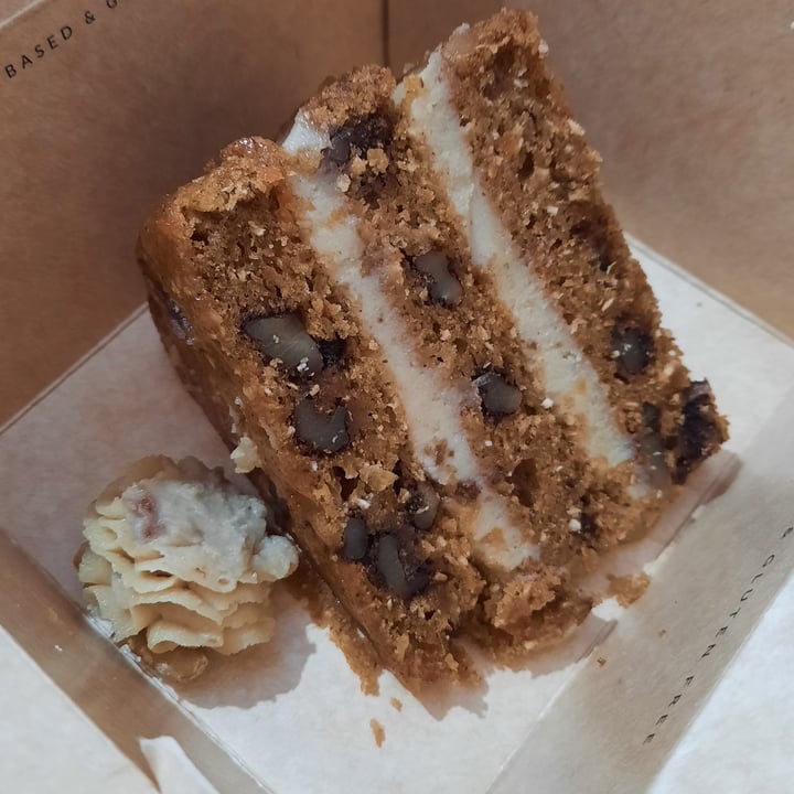 photo of Letit_v Carrot cake shared by @camilac2505 on  09 Jan 2022 - review