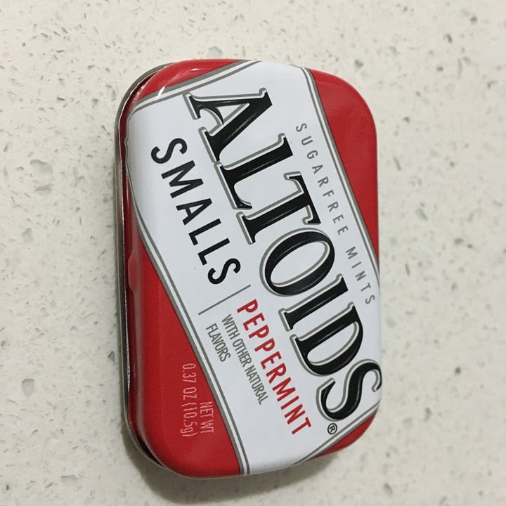 review photo of Altoids Peppermint shared by @jessica- on 20 May 2022 - review