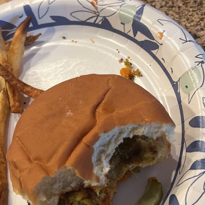 photo of ALDI buger shared by @vaydaf on  02 May 2022 - review