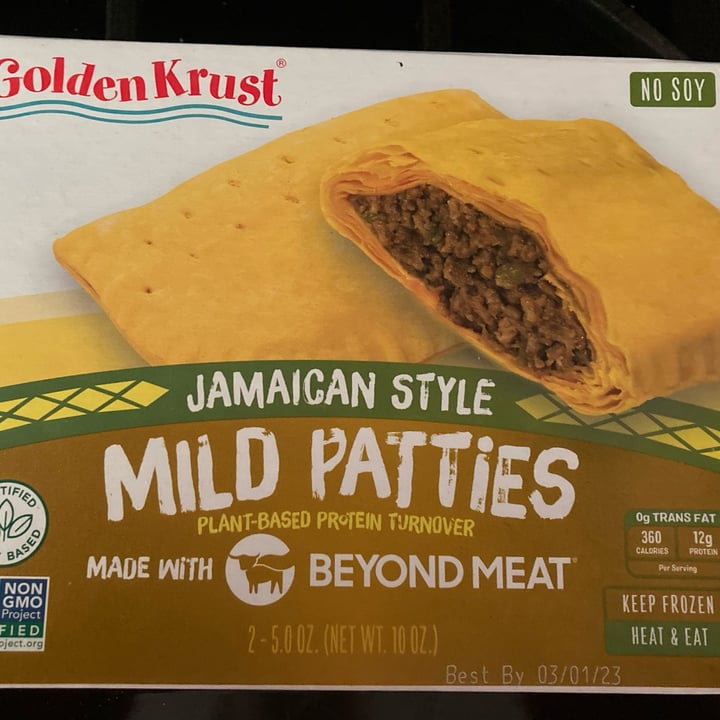 photo of Golden Krust Jamaican Style Mild Patties shared by @lianal627 on  29 May 2022 - review