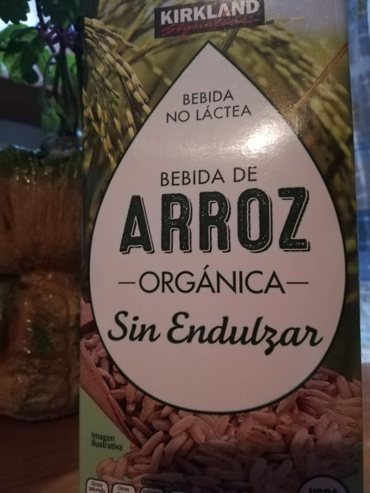 review photo of Kirkland Signature Bebida de Arroz shared by @dodyblake on 10 Apr 2020 - review