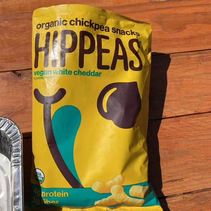 photo of Hippeas Vegan White Cheddar Organic Chickpea Puffs shared by @camila02 on  13 Mar 2021 - review