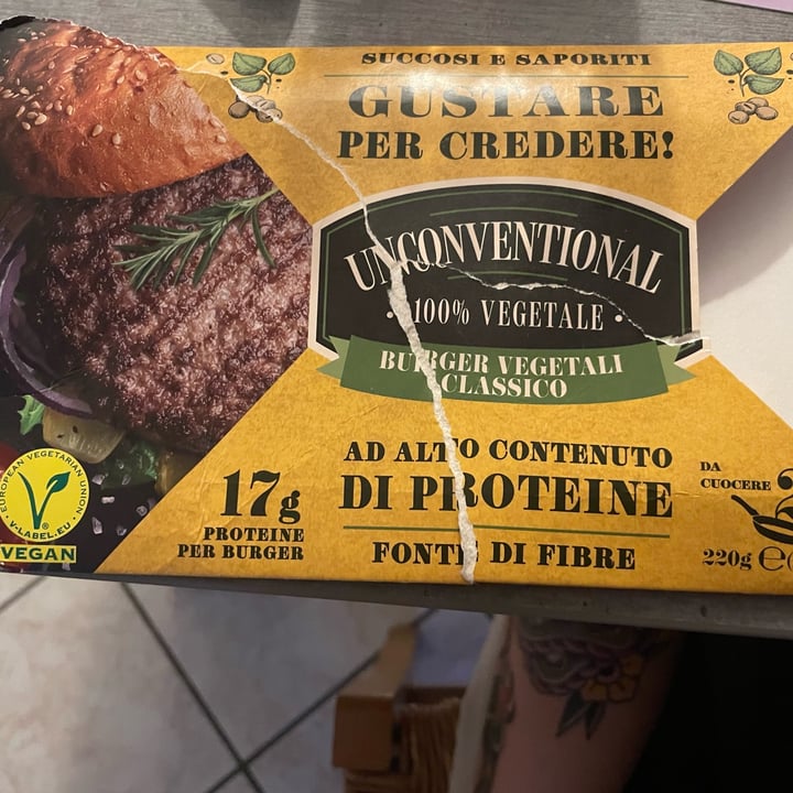 photo of Unconventional Burger Vegetale Classico - Classic Burger shared by @alicelimpia on  16 Sep 2022 - review