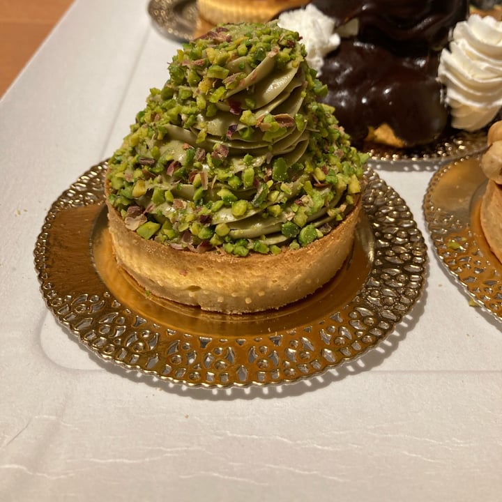 review photo of MadamaDorè Pastarella Con Crema Di Pistacchi shared by @giuliaparashi on 03 Oct 2021 - review