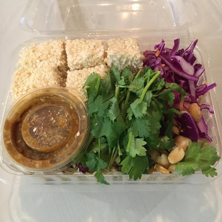 photo of Niche the Vegan Eatery Popping Pad Thai shared by @stuartdyer on  21 Jun 2020 - review