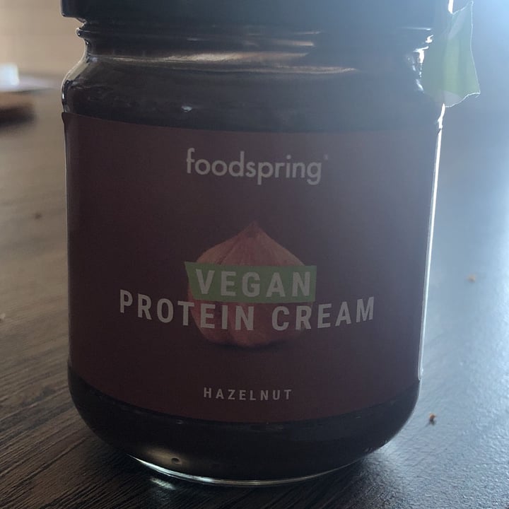 photo of Foodspring Protein cream hazelnut shared by @caterinaalice on  02 Jun 2022 - review