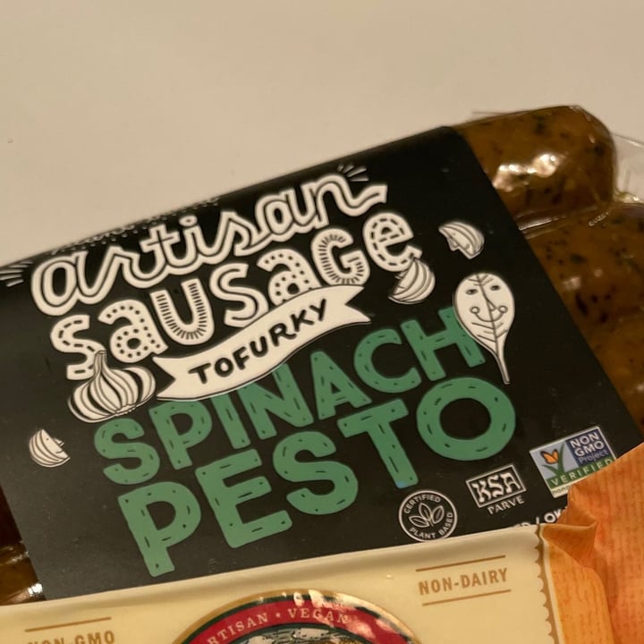 photo of Tofurky Artisan Sausage Spinach Pesto shared by @anagallardoc on  26 Jun 2021 - review