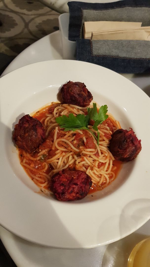 photo of Real Food Spaghetti balls shared by @veganviks on  10 Dec 2018 - review