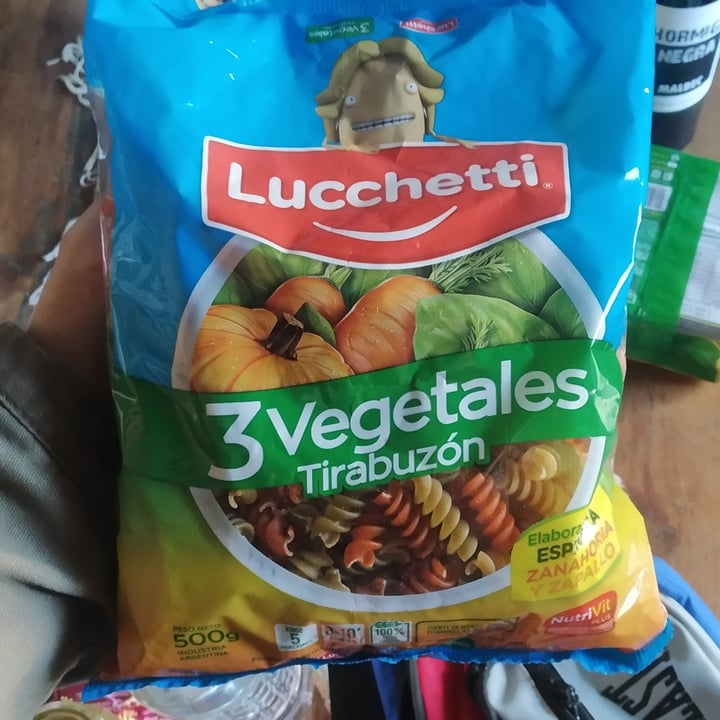 photo of Lucchetti Fideos Tirabuzón Tres Vegetales shared by @cosmar on  18 Sep 2022 - review