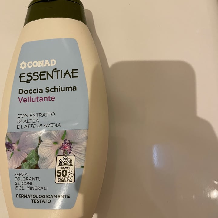 photo of Conad Essentiae doccia schiuma vellutante con estratto di altea e latte di avena shared by @francesca0607 on  11 Jun 2022 - review