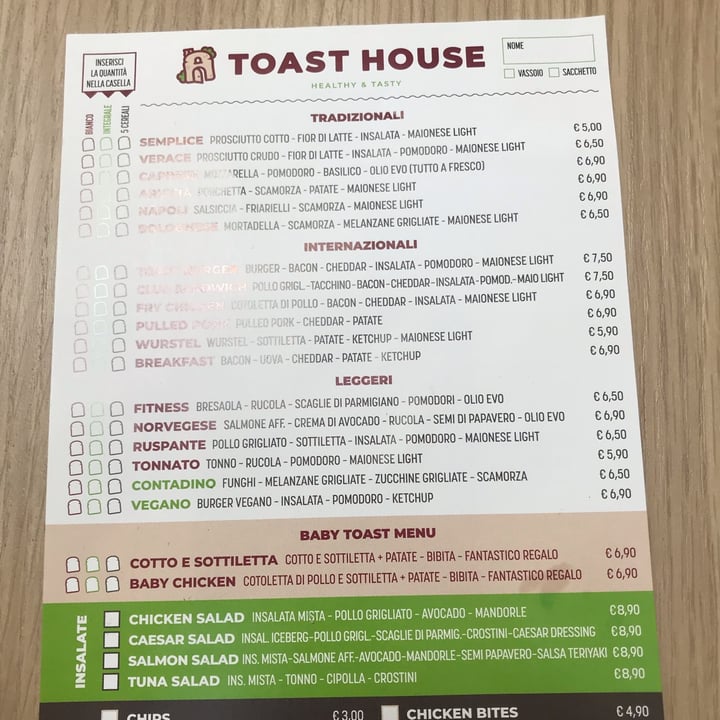 photo of Toasthouse Toast vegano shared by @nisidamasullo on  30 Aug 2022 - review