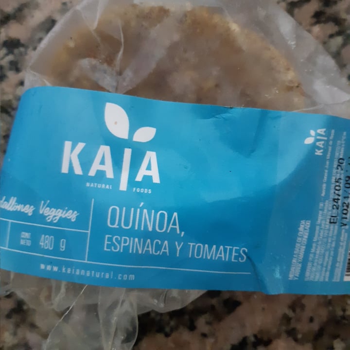 photo of Kaia Natural Foods Medallones de Quínoa, Espinaca y Tomates shared by @cgutierrez on  08 Aug 2020 - review