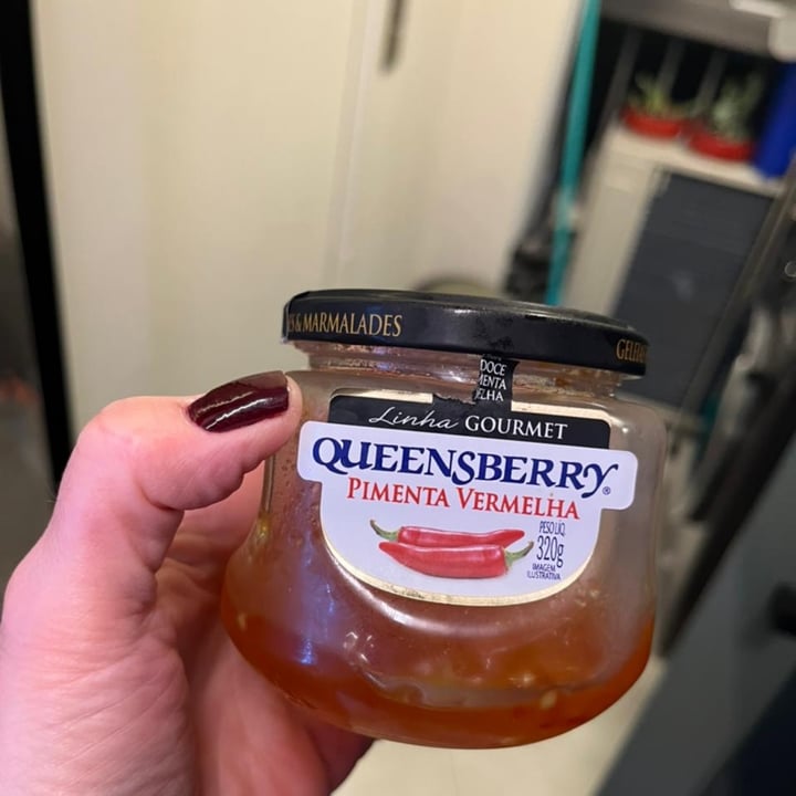 review photo of Queensberry Geleia Agridoce de Pimenta Vermelha shared by @silviaregina on 08 May 2022 - review