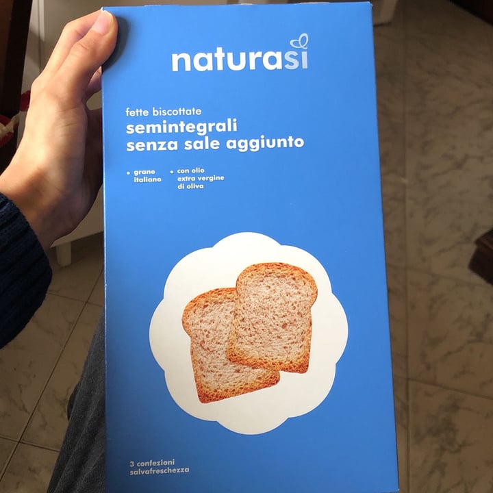 photo of Natura Sì Fette biscottate semintegrali senza sale aggiunto shared by @giuli9 on  19 Mar 2022 - review