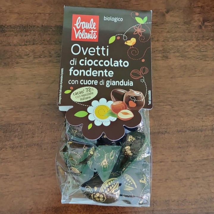 photo of Baule volante Ovetti di cioccolato fondente e cuore di gianduia shared by @serenasofia on  26 Mar 2022 - review