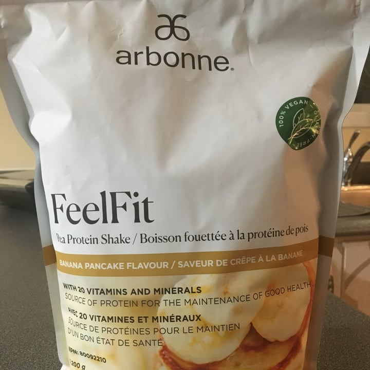 photo of Arbonne Pea protein shake banana pancake flavour shared by @melodiepaquetanimals on  27 Apr 2022 - review