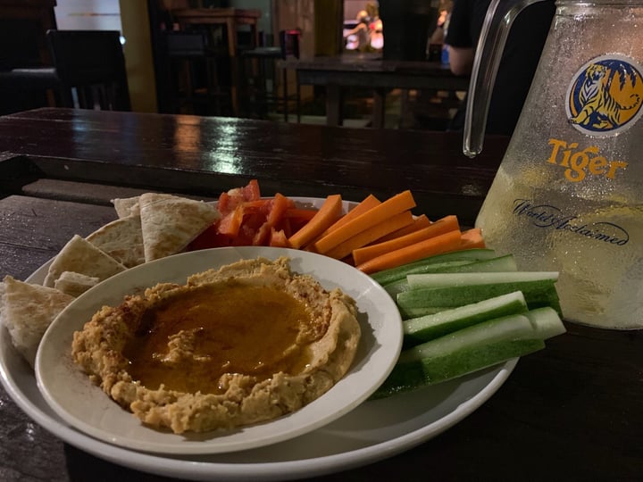 review photo of Bear Garden Humus Plate shared by @daphling on 20 May 2019 - review