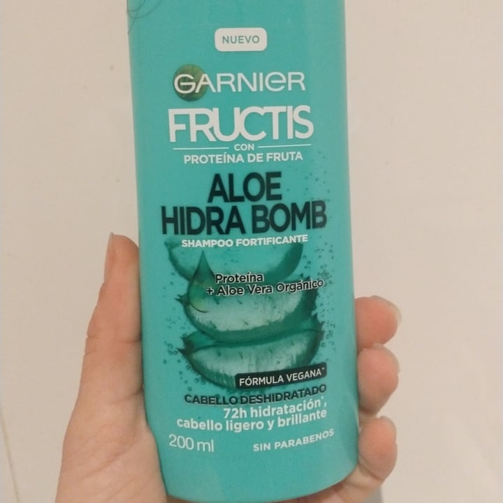 review photo of Garnier Aloe Hidra Bomb Shampoo Fortificante shared by @belgovegan on 15 Oct 2021 - review