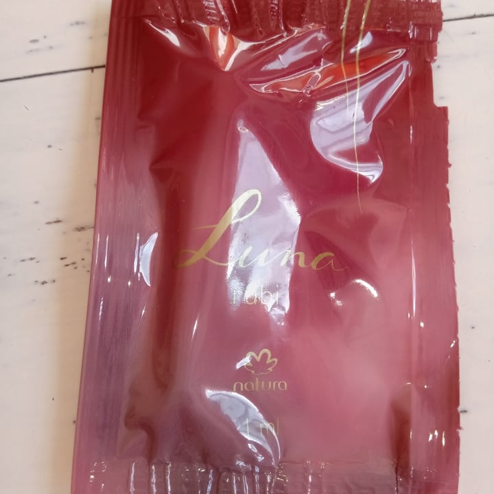 review photo of Natura Perfume Luna intenso Natura shared by @ellentao on 03 Sep 2020 - review