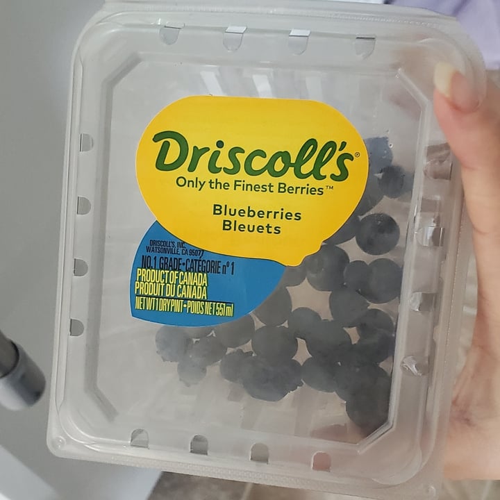 photo of Driscoll’s Blueberries shared by @amandanccarts on  02 Aug 2021 - review