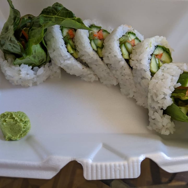 photo of Tokyo Garden Veggie Roll shared by @vegohvegan on  07 Aug 2020 - review