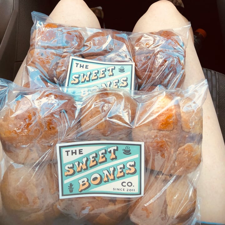 photo of Sweet Bones Bakery and Cafe Hot Cross Buns shared by @ch34 on  16 Apr 2022 - review