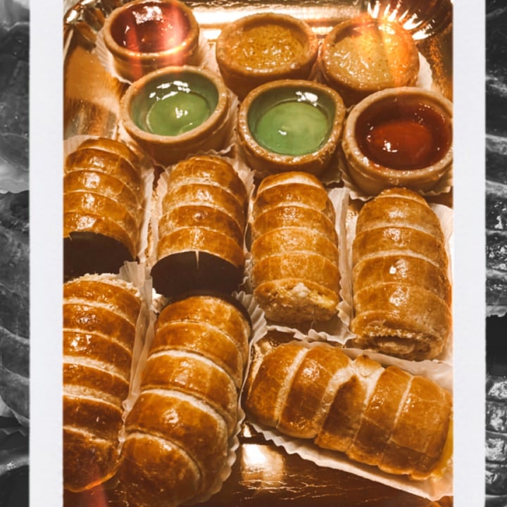review photo of Il Gigante Pasticceria Vassoio Di Pastìccini Vari Vegan shared by @lapinottina on 06 Jul 2022 - review