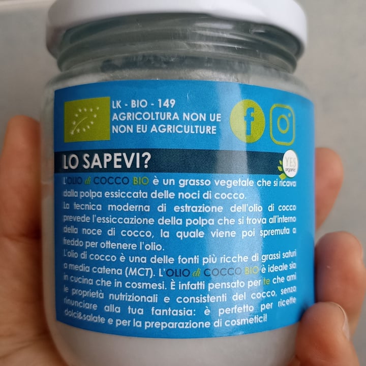 photo of Yes organic Olio Di Cocco Bio shared by @nicoleseveri on  21 Apr 2022 - review