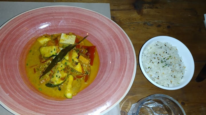 photo of Sa Garrofa Curry con arroz shared by @elenamg2000 on  27 Jul 2020 - review
