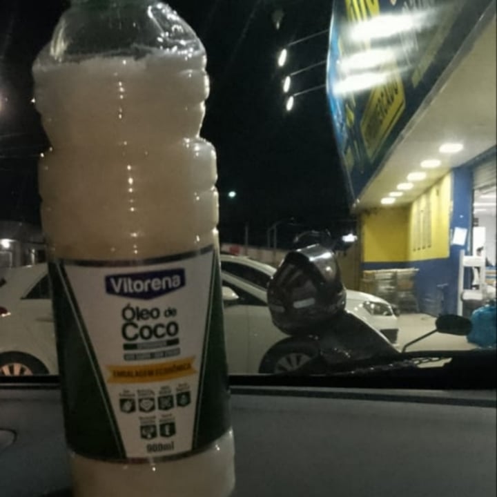 photo of Vitorena Óleo de Côco Extra Virgem Sem Sabor Sem Cheiro 900 ml shared by @mya2022 on  14 Aug 2022 - review