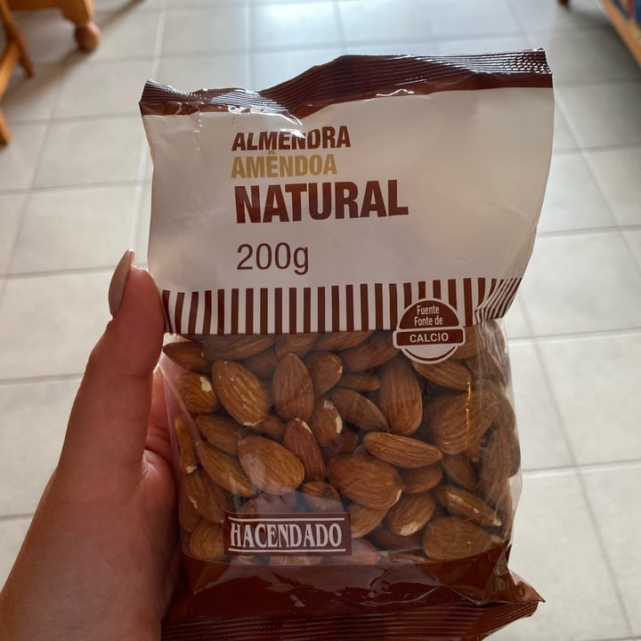 photo of Hacendado Almendra Natural shared by @giocorby on  03 Apr 2022 - review