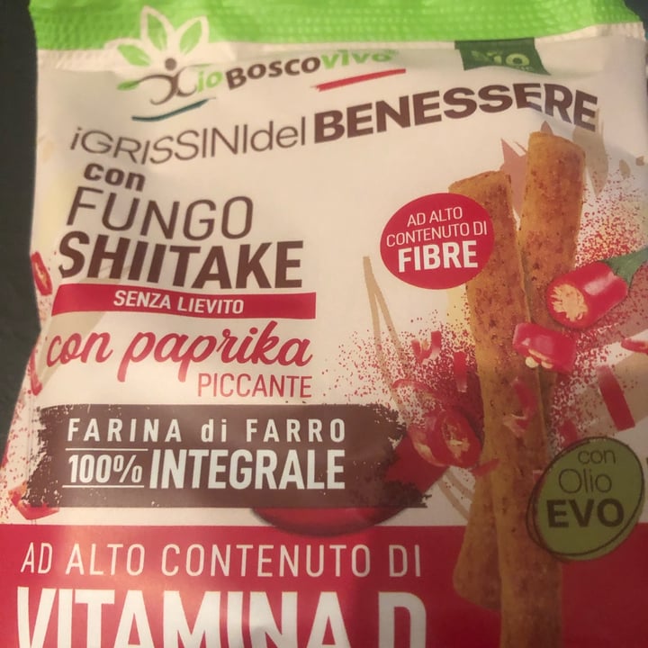 photo of IoBoscoVivo Grissini fungo Shiitake e paprika shared by @desy92 on  18 Jan 2022 - review