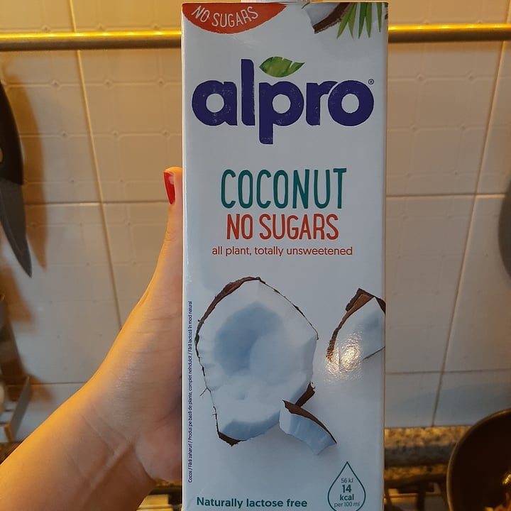 photo of Alpro Bevanda Al Cocco Senza Zuccheri shared by @silviaky on  30 Jun 2021 - review