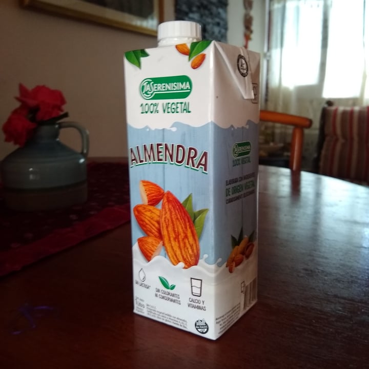 photo of La Serenísima Leche de Almendras Vegetal shared by @laveg on  22 Feb 2022 - review