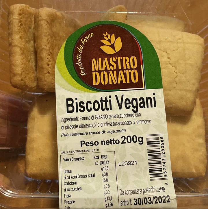 photo of Mastro donato Biscotti vegani shared by @laurasquicciarini on  27 Jan 2022 - review