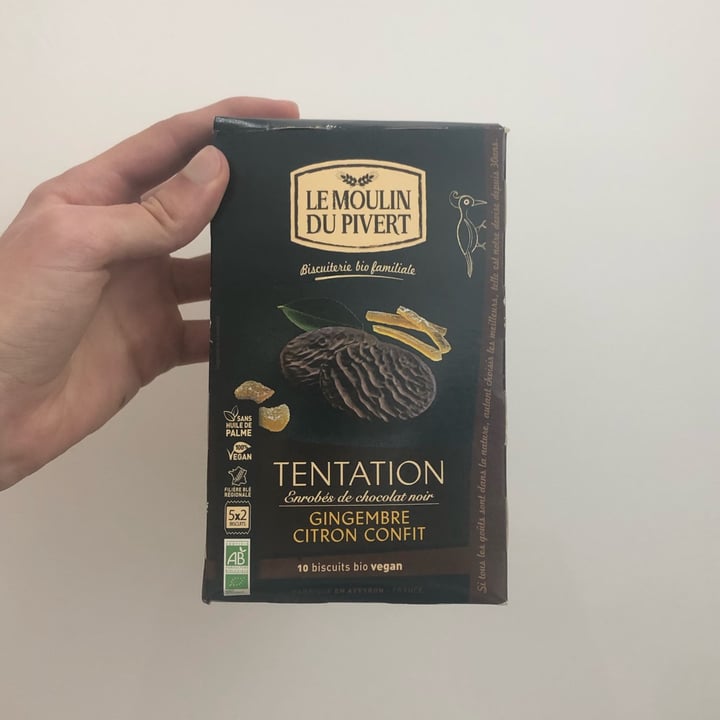 review photo of Le Moulin Du Pivert Galleta de jengibre y chocolate shared by @adamr on 06 May 2022 - review