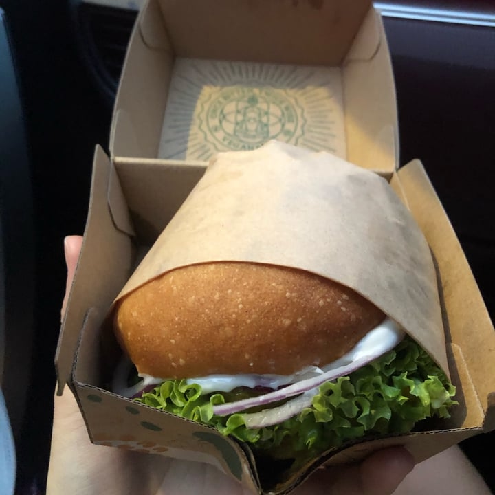 photo of VeganBurg Singapore Mustang Relish shared by @tse29 on  26 Mar 2022 - review