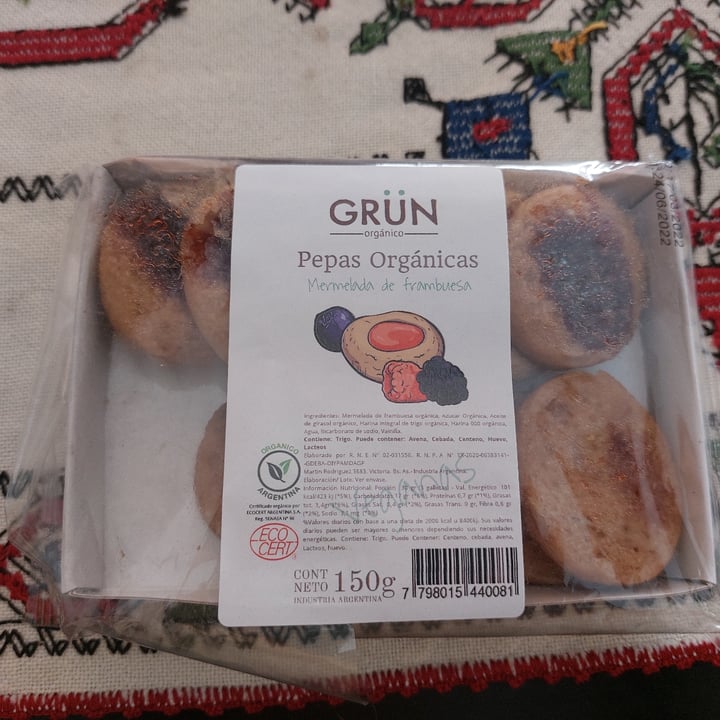 photo of Grün Orgánico Pepas Con Mermelada De Frambuesa shared by @ilistevo21 on  08 May 2022 - review