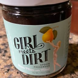 Girl Meets Dirt