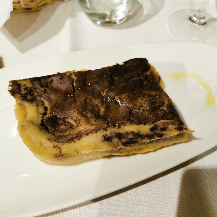 review photo of il Lughino, come Natura insegna - Como Lasagna Alle Cipolle E Crema Di Legumi shared by @ellicobacter on 25 Jun 2022 - review