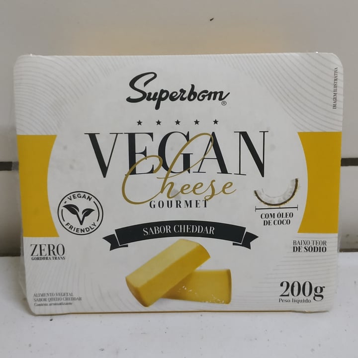 photo of Superbom Vegan Cheese Cheddar shared by @edsonshigue on  06 Jun 2022 - review