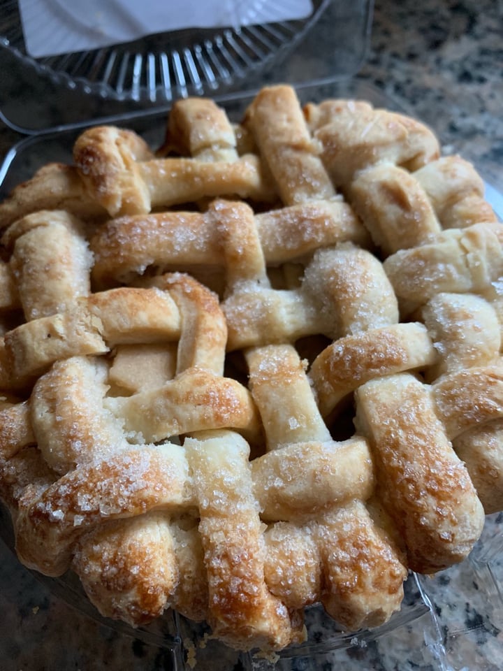 review photo of Organic Bread of Heaven Blue Ribbon Apple Pie shared by @saj88 on 01 Dec 2019 - review