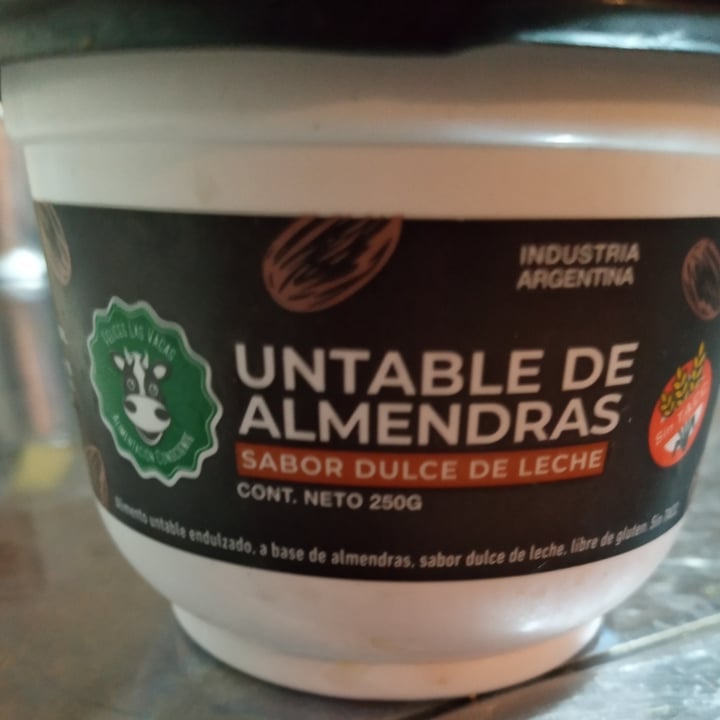 photo of Felices Las Vacas Untable de Almendras sabor Dulce de Leche shared by @nadd on  24 Feb 2021 - review