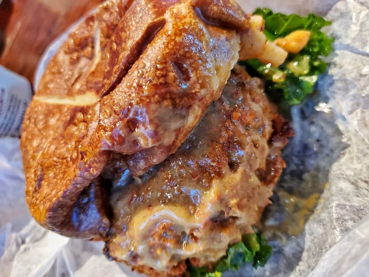 photo of The Cinnamon Snail Smoked Sage Seitan Burger shared by @lennyharold on  02 Feb 2020 - review