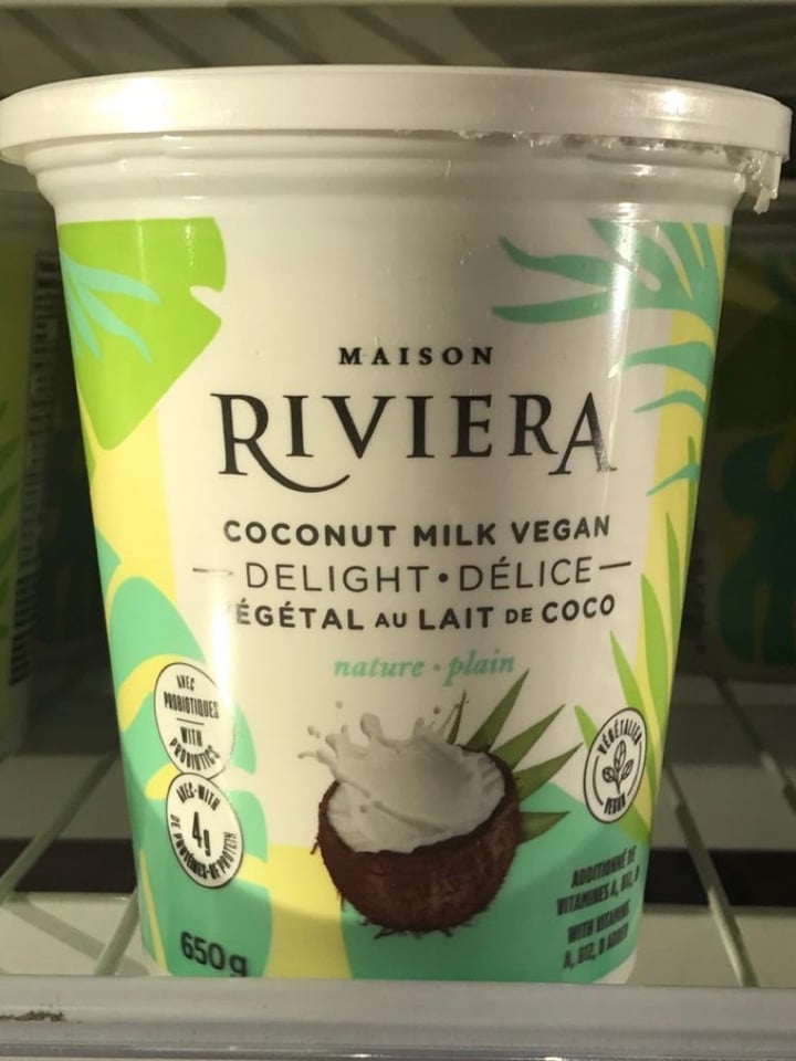 photo of Maison Riviera Coconut milk vegan plain yogurt shared by @feripix on  10 Mar 2020 - review