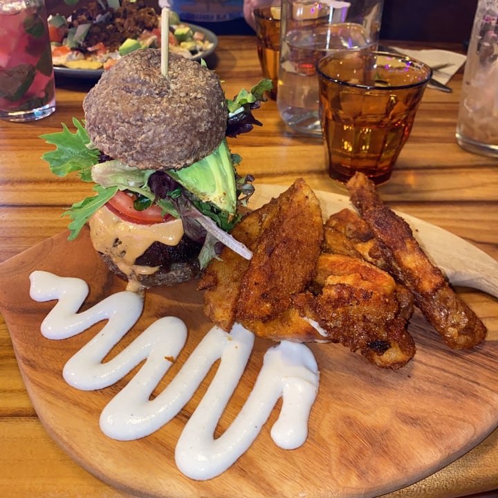 photo of Elixiba - Sunshine Coast humble burger shared by @ssophh on  22 Sep 2021 - review