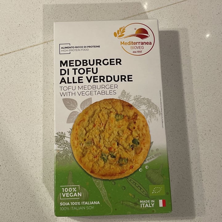 photo of Mediterranea BioVeg Medburger di Tofu alle Verdure shared by @mokes on  01 Dec 2022 - review